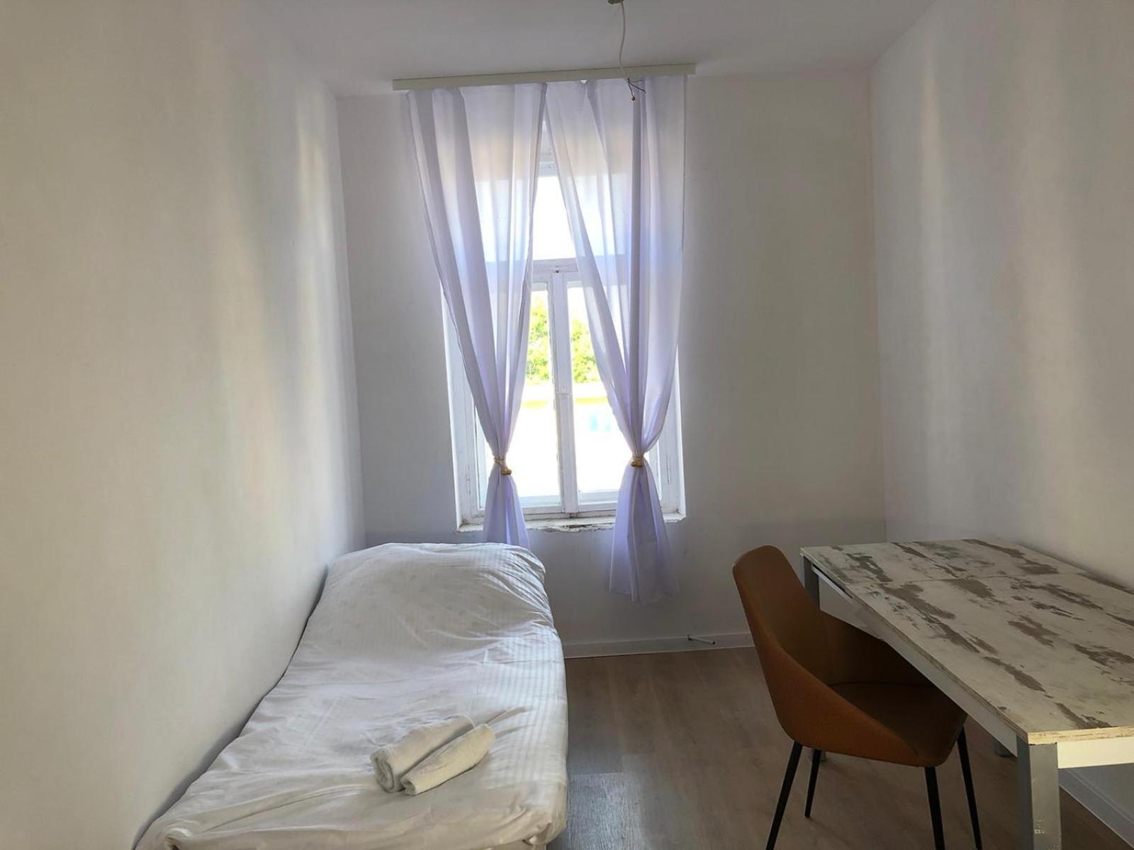 Volkshaus Hbf Wg & Serviced Apartments Циттау Экстерьер фото